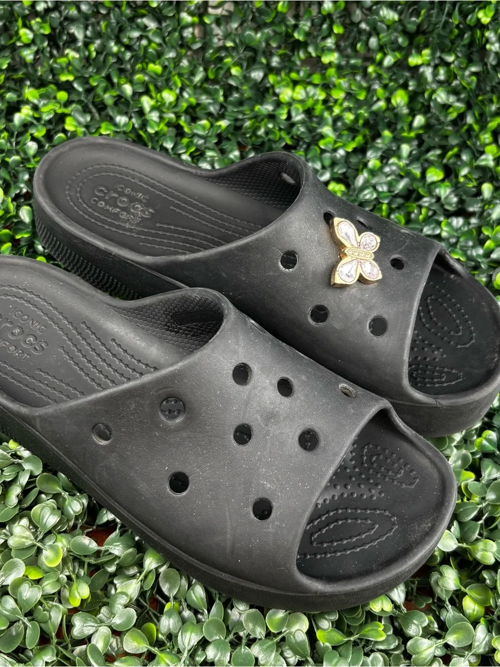 CROCS Black Casual Slip-On Clog